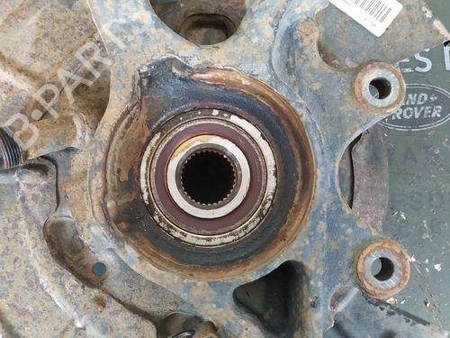 Left rear steering knuckle LAND ROVER RANGE ROVER SPORT I (L320) 3.6 D 4x4 | BP17841701M27 