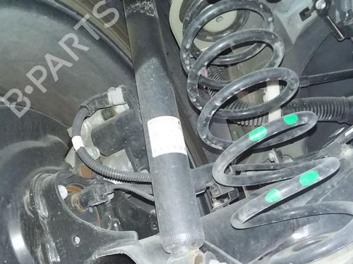 Used Right rear shock absorber TOYOTA YARIS CROSS (MXP_) [2020-2025]  27592375