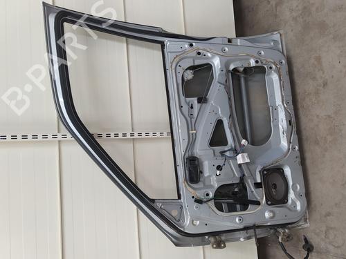 Right front door NISSAN TERRANO II (R20) 3.0 Di 4WD | BP24333454C3 