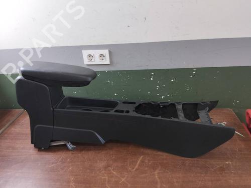 Used Armrest / Center console Armrest / Center console 27592368 27592368