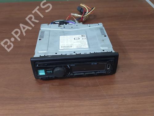 Bilradio CITROËN C2 (JM_) 1.4 HDi (68 hp) 23077035