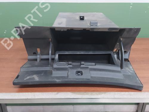 Used Glove box NISSAN QASHQAI / QASHQAI +2 I (J10, NJ10, JJ10E) 2.0 dCi (150 hp) 17842520
