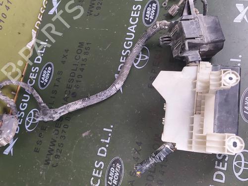 Used Fuse box NISSAN X-TRAIL I (T30) 2.2 dCi 4x4 (136 hp) 17853788