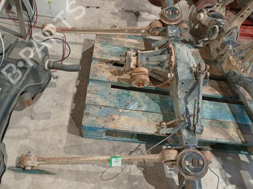 Used Rear axle Rear axle LAND ROVER DISCOVERY II (L318) 2.5 Td5 4x4 (139 hp) 35900323 35900323
