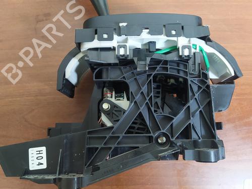 Gear lever TOYOTA YARIS (_P13_) 1.5 Hybrid (NHP130_) | BP21576115M90 