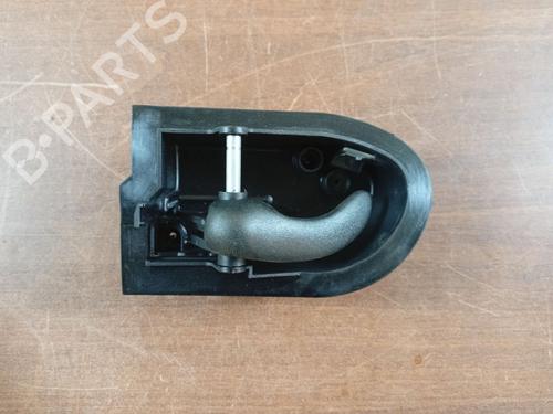 Venstre foran invendig håndtak FORD MONDEO I (GBP) [1993-1996]  31012959
