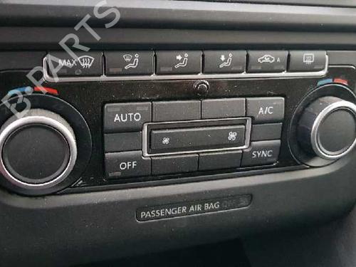 Used Climate control VW GOLF VI (5K1) [2008-2014]  17846335