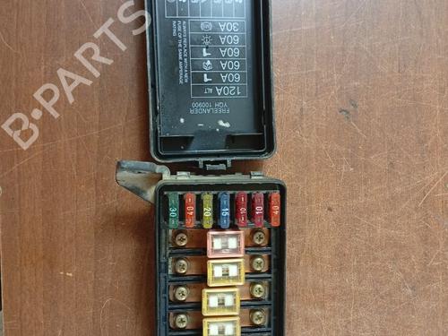 Fuse box LAND ROVER FREELANDER I (L314) 2.0 DI 4x4 | BP26222748E1 
