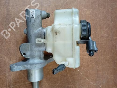 Used Brake master cylinder VW TOURAN (1T3) [2010-2016]  31808075