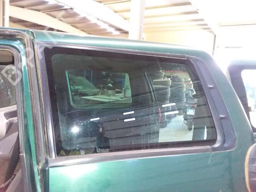 Panel rude bagtil venstre NISSAN TERRANO II (R20) 2.7 TDi 4WD (125 hp) 31761120