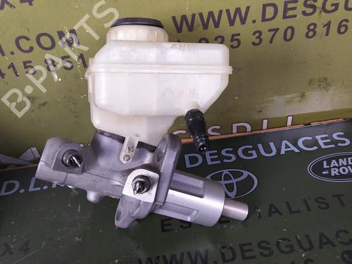 Used Brake master cylinder AUDI Q5 (8RB) 2.0 TDI quattro (170 hp) 17849815