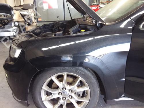 Używane Błotnik przedni lewy JEEP GRAND CHEROKEE IV (WK, WK2) 3.0 CRD V6 4x4 (250 hp) 30050164