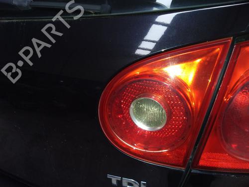 Used Right tailgate light VW GOLF V (1K1) [2003-2010]  26033756