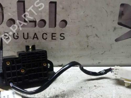 Used Gear lever MITSUBISHI PAJERO III (V7_W, V6_W) 3.2 Di-D (V68W) (160 hp) 17844856