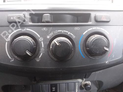 Used Heater blower motor TOYOTA HILUX VII Pickup (_N1_, _N2_, _N3_) [2004-2016]  27310413
