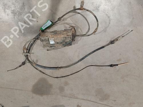 Used Hand brake Hand brake LAND ROVER DISCOVERY III (L319) 2.7 TD 4x4 (190 hp) 34508732 34508732