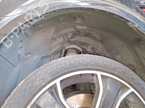 Passage de roue LAND ROVER RANGE ROVER SPORT I (L320) 3.0 D 4x4 (245 hp) 18952510