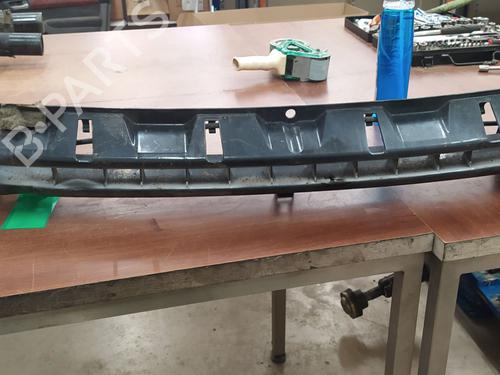 Used Front bumper reinforcement Front bumper reinforcement 36142653 36142653