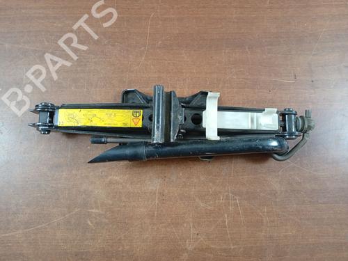 Reservehjul kit FORD FOCUS I (DAW, DBW) [1998-2009]  30468376