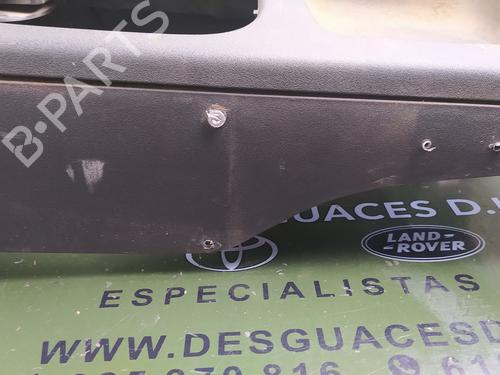 Armrest / Center console NISSAN NAVARA NP300 (D40) 2.5 dCi 4WD | BP17851470I20 