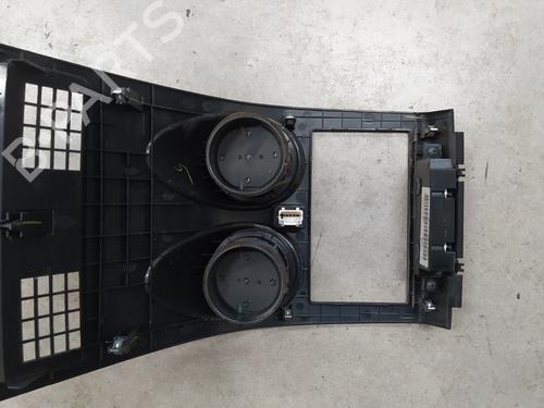 Air vent NISSAN QASHQAI I (J10, NJ10) 2.0 dCi | BP23275378I21 
