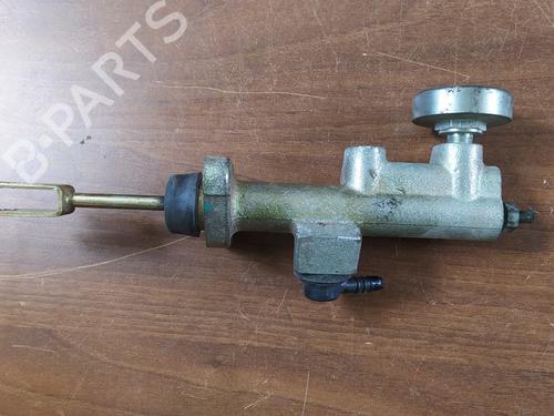 Used Clutch slave cylinder LAND ROVER DISCOVERY II (L318) 2.5 Td5 4x4 (139 hp) 24059381