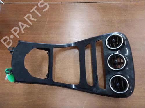 Used Middle console Middle console 38870765 38870765