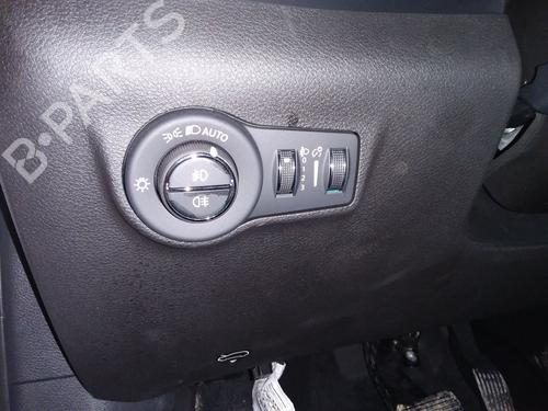 Comutador luzes Comutador luzes JEEP COMPASS (MP, M6, MV, M7) 1.5 T4 Hybrid (131 hp) 36355351 36355351