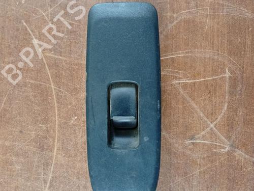 Used Right front window switch MITSUBISHI PAJERO III (V7_W, V6_W) [1999-2007]  30319109