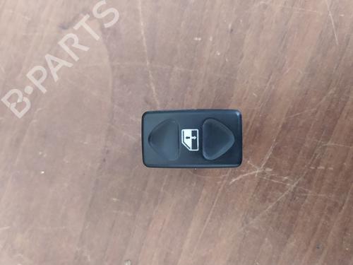 Used Right rear window switch LAND ROVER DISCOVERY II (L318) 2.5 Td5 4x4 (139 hp) 24949065