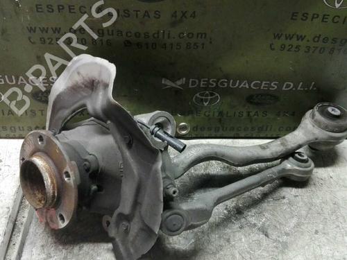 Used Right front steering knuckle BMW 4 Coupe (F32, F82) 420 d (184 hp) 17848937