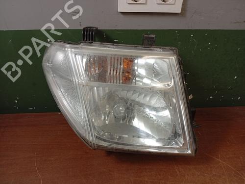 Used Right headlight NISSAN PATHFINDER III (R51) 2.5 dCi (174 hp) 32046434
