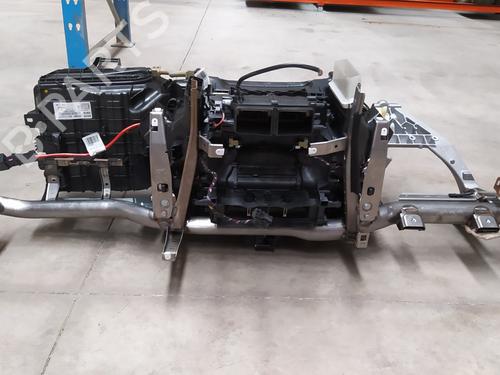 Heater matrix box BMW 5 Touring (F11) 520 d | BP17844705M61 