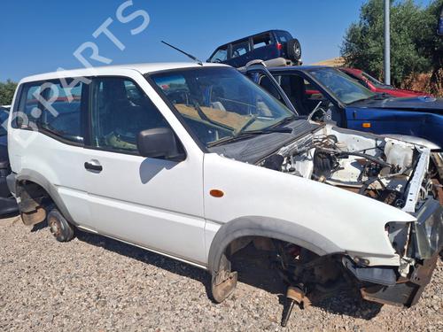 Fuse box NISSAN TERRANO II (R20) 2.7 TDi 4WD | BP32018359E1 