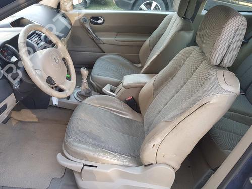 Zwrotnica przednia lewa RENAULT MEGANE II Saloon (LM0/1_) 1.9 dCi (LM0G, LM1G, LM2C) | BP17846516M25 