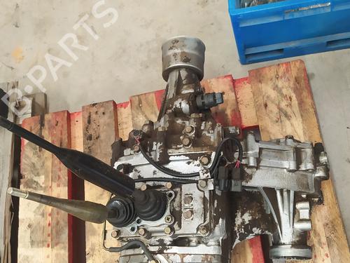 Used Transfer box MITSUBISHI GALLOPER (JK-01) 2.5 TD intercooler (99 hp) 25816836