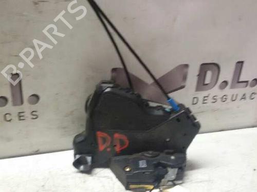 Used Front right lock TOYOTA AVENSIS (_T25_) 2.0 D-4D (CDT250_, CDT250R) (116 hp) 17855758