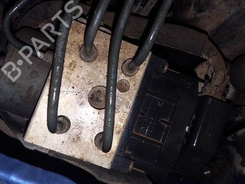 abs-bremseaggregat-nissan-pick-up-d22-1997-32033408 main image