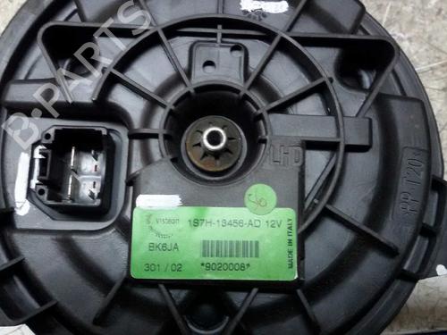 Varmeblæser FORD MONDEO III (B5Y) 2.0 TDCi (130 hp) 17848041