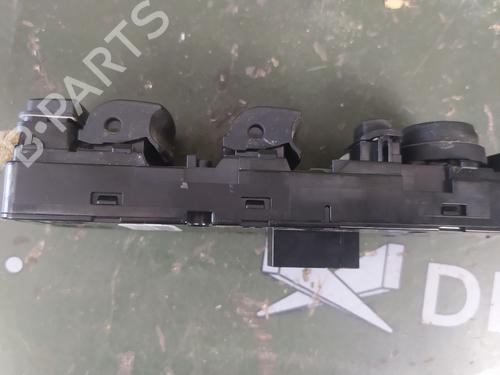 Left front window switch BMW 5 Touring (F11) 520 d | BP17844728I27 