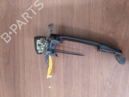 front-left-exterior-door-handle-toyota-rav-4-ii-_a2_-2000-2001-2002-2003-2004-2005-31593211 main image