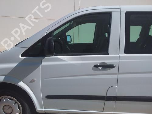Used Left front door MERCEDES-BENZ VITO / MIXTO Van (W639) [2003-2025]  26882961