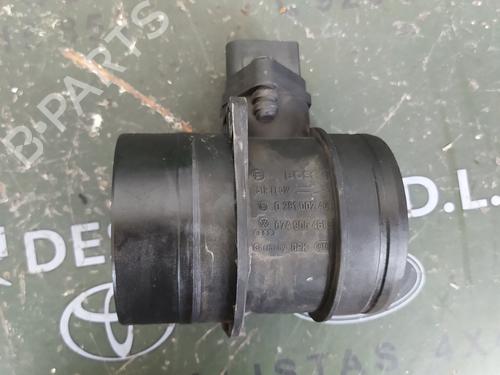 Used Mass air flow sensor SEAT LEON (1M1) [1999-2006]  18640610