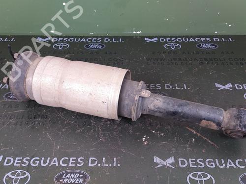 Used Right front shock absorber LAND ROVER DISCOVERY III (L319) 2.7 TD 4x4 (190 hp) 17855521