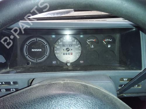 Used Instrument cluster NISSAN PATROL III/1 Station Wagon (W160) [1979-1989]  31830851