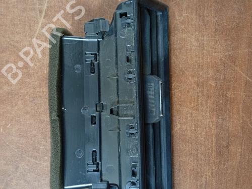 Used Air vent SEAT ARONA (KJ7, KJP) 1.0 TSI (116 hp) 30314123