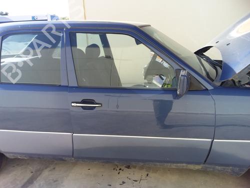 Used Right front door MERCEDES-BENZ 124 Saloon (W124) 300 D (124.130) (113 hp) 26140783