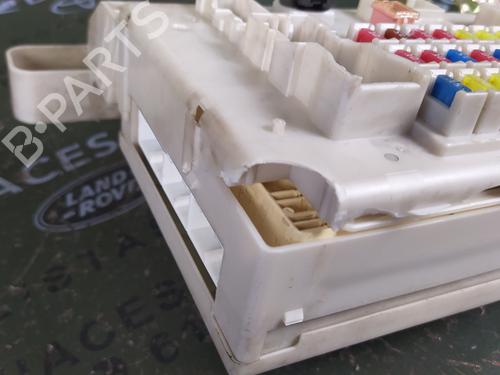 Fuse box TOYOTA LAND CRUISER PRADO (_J12_) 3.0 D-4D (KDJ120, KDJ125) | BP17853928E1 
