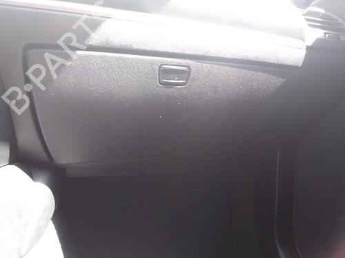 Used Glove box BMW 1 (E87) 120 d (163 hp) 25710168