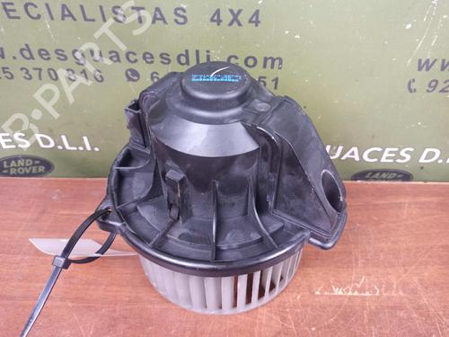 Heater blower motor LAND ROVER DISCOVERY III (L319) 2.7 TD 4x4 | BP17841368M62
